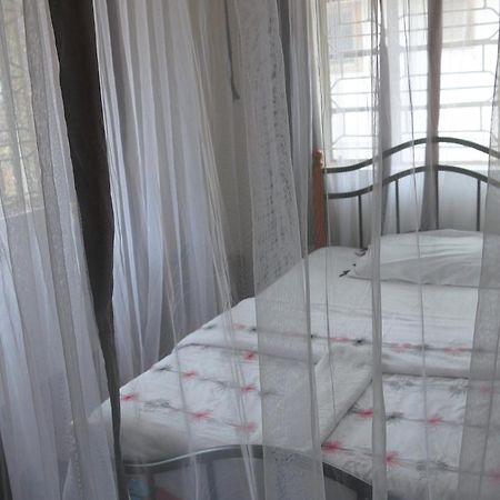 Hotel Acacia City Kampala Ngoại thất bức ảnh