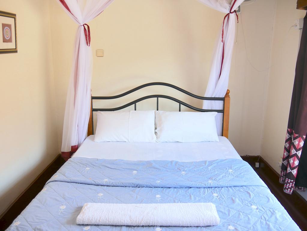Hotel Acacia City Kampala Ngoại thất bức ảnh