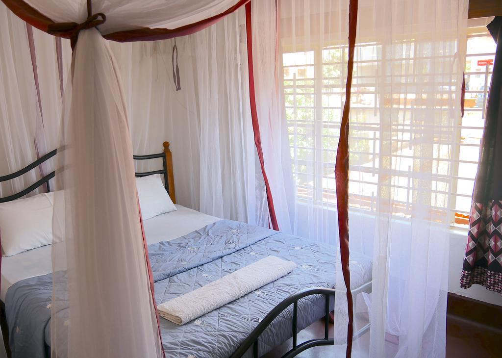 Hotel Acacia City Kampala Ngoại thất bức ảnh