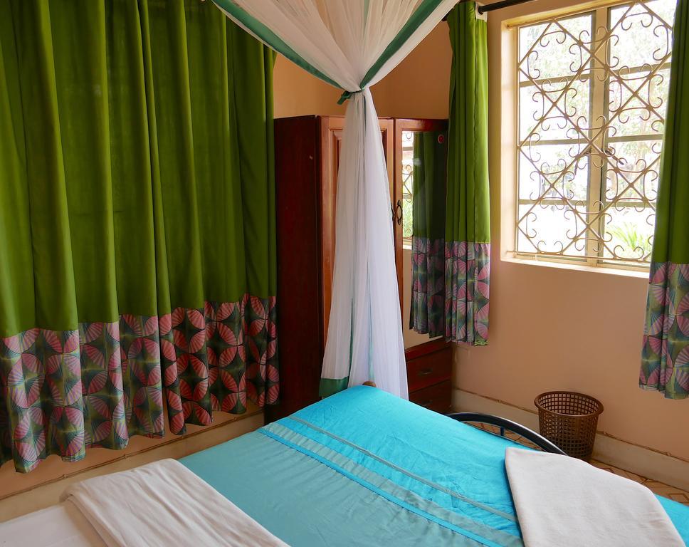 Hotel Acacia City Kampala Ngoại thất bức ảnh