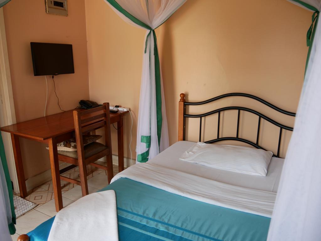 Hotel Acacia City Kampala Ngoại thất bức ảnh